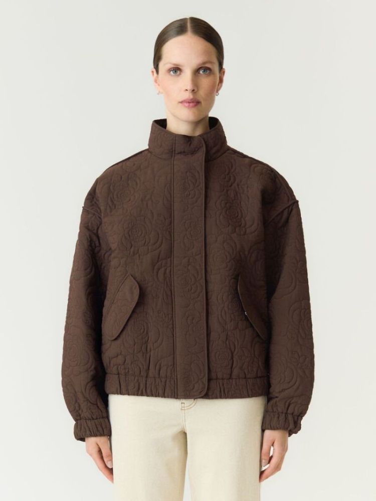 YASFIPURA LS QUILTED JACKET S. 298838 Chocolat