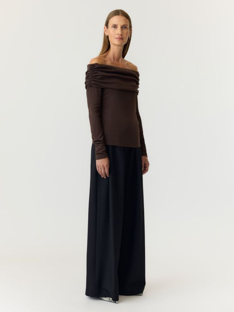 YASLIVO LS OFF SHOULDER TOP 298838 Chocolat