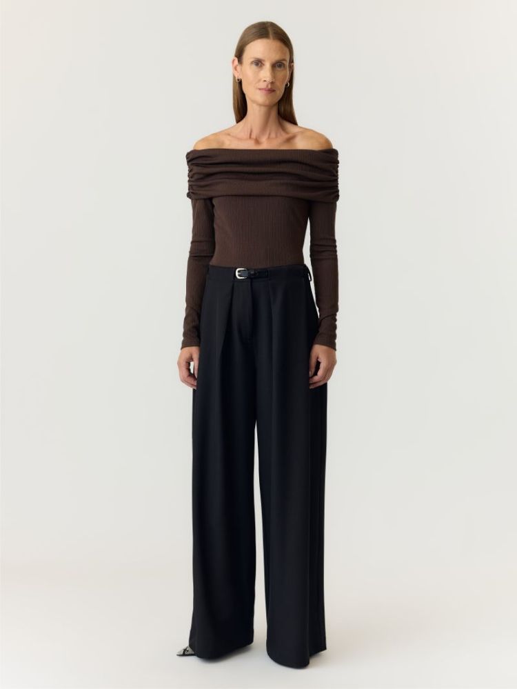 YASLIVO LS OFF SHOULDER TOP 298838 Chocolat